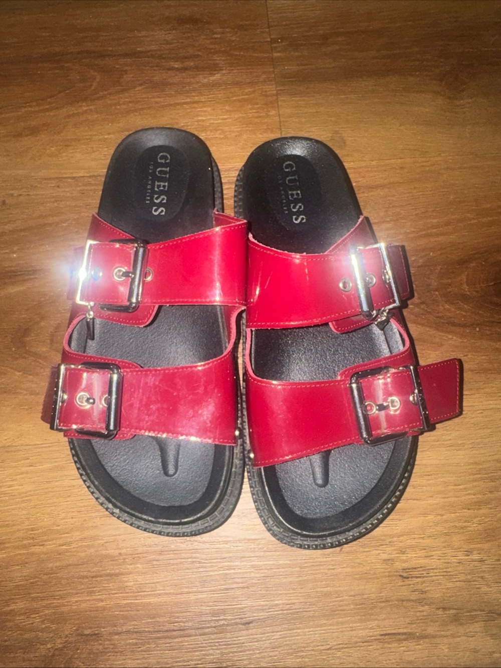 Guess Chunky Sandals Womens 5.5 Strappy Buckle Patent Leather Dark Red Romantic
